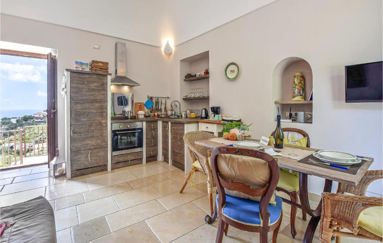 Cozy Apartment In Massa Lubrense Exterior photo