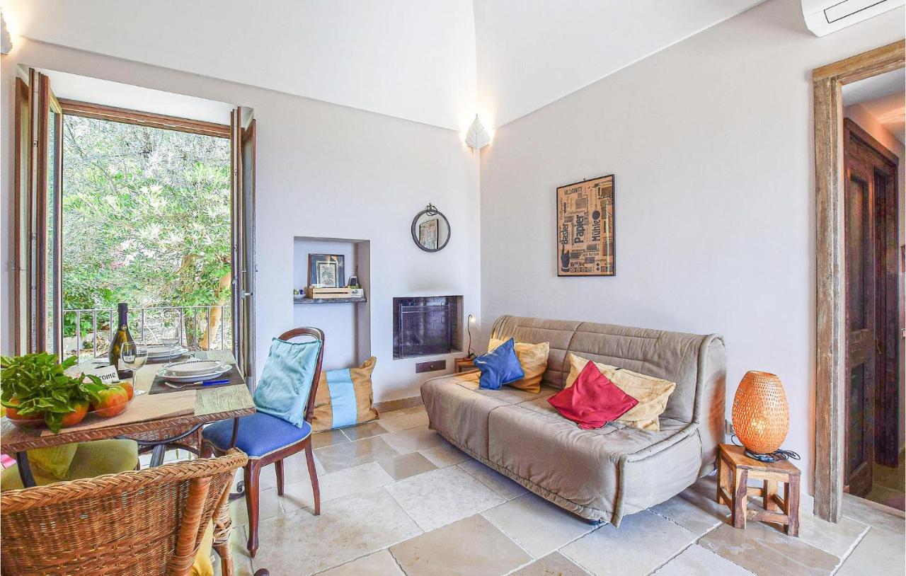 Cozy Apartment In Massa Lubrense Exterior photo